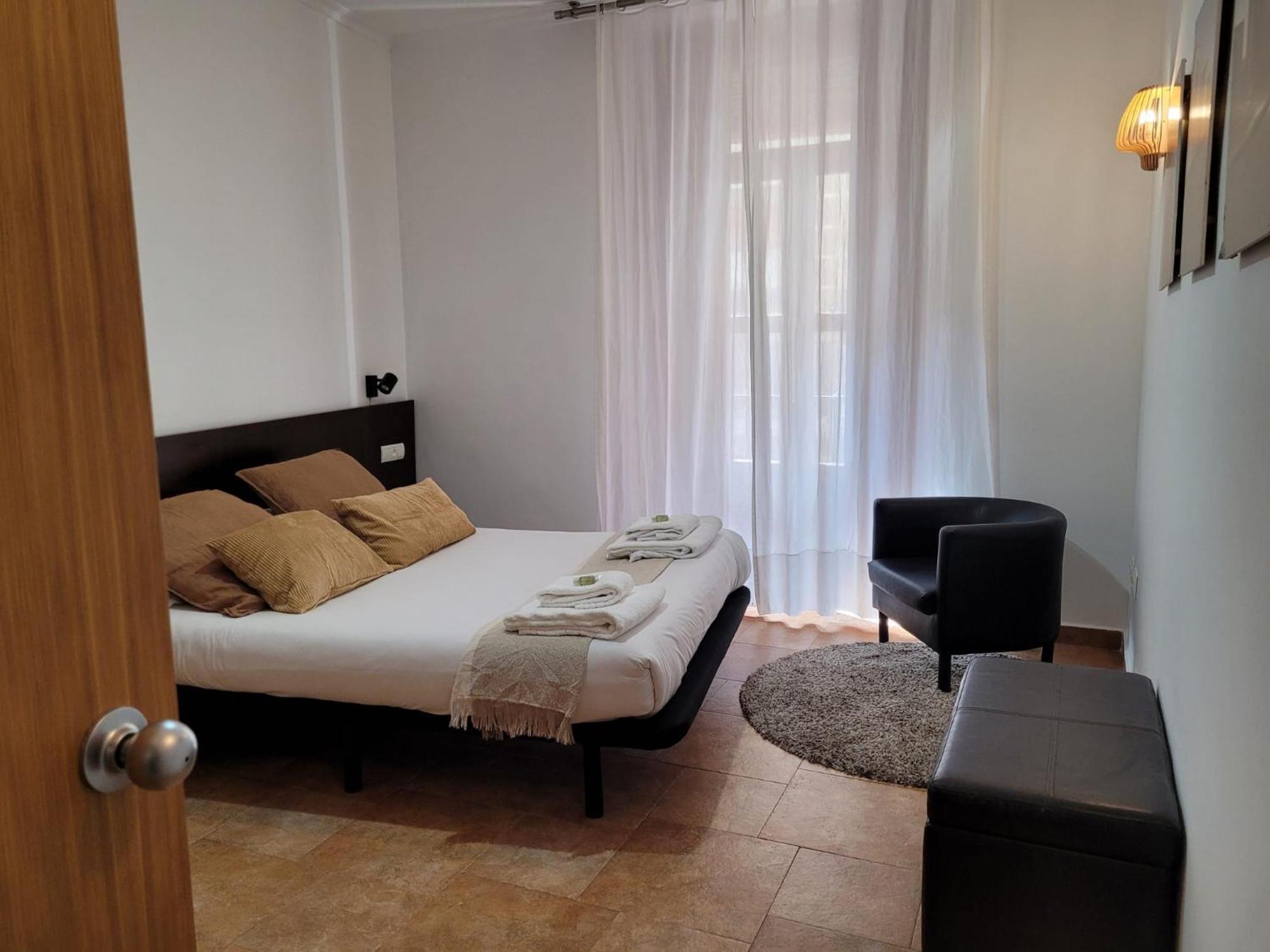 Living Valencia Apartments - Merced Kültér fotó