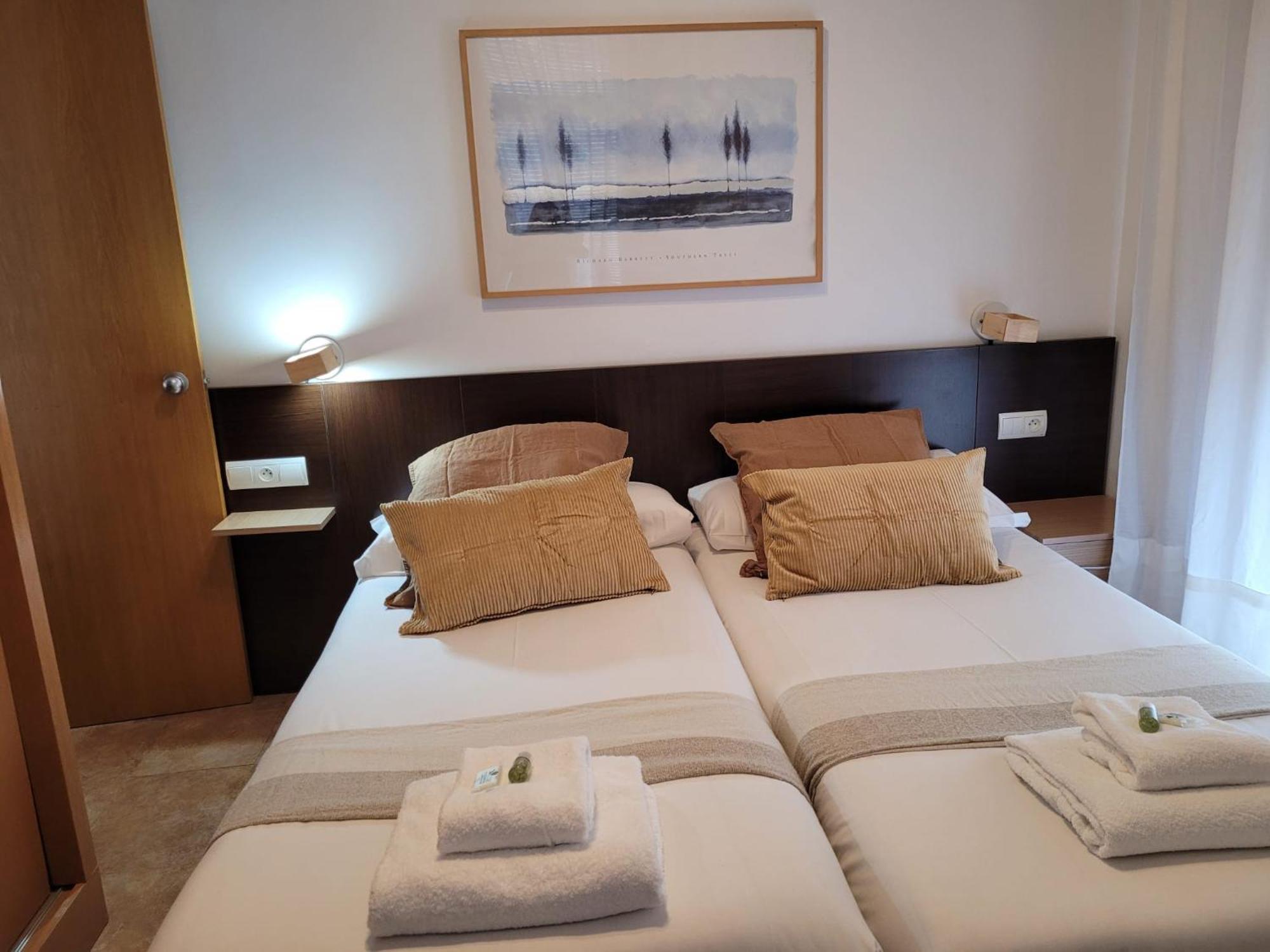 Living Valencia Apartments - Merced Kültér fotó